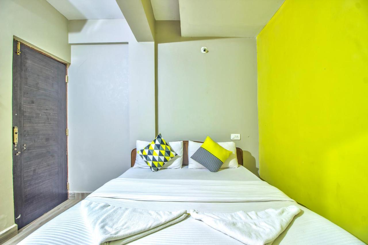 Stanleys Guest House Baga Exterior photo
